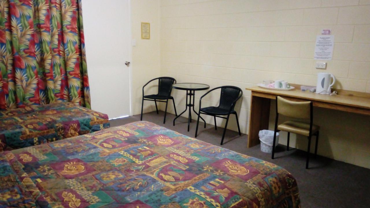 The Islands Inn Motel Еърли Бийч Екстериор снимка